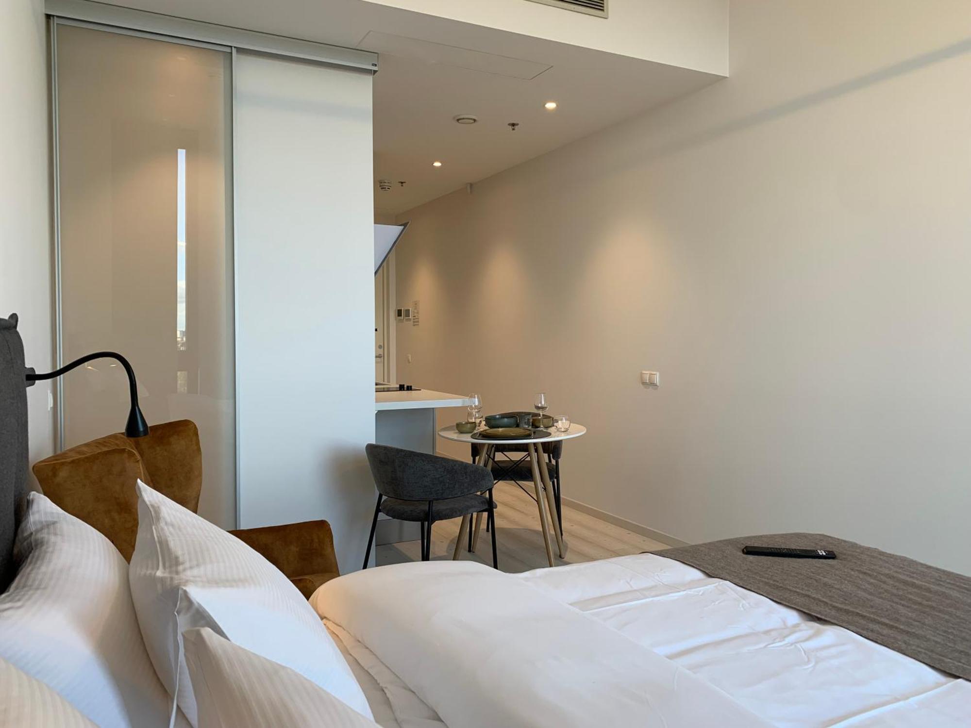 Orange WOHO Central Panoramic Lux Talin Exterior foto